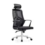 Chaise de bureau ergonomique en mesh noir avec appui-tête et piètement chromé