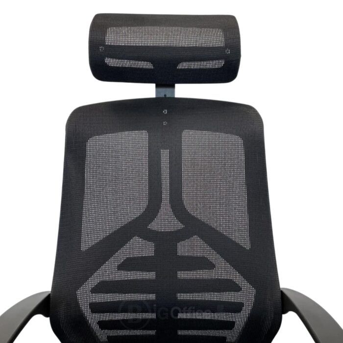 Chaise de bureau ergonomique en mesh noir avec appui-tête et piètement chromé – Image 8