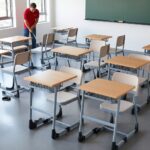 Table scolaire individuelle avec siège intégré et panier de rangement – Image 5