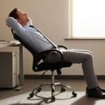Chaise de Bureau Ergonomique Mesh avec Appui-Tête – Noir – Image 3