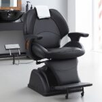 Chaise de coiffure professionnelle pour homme en simili cuir noir avec repose-pieds – Image 5