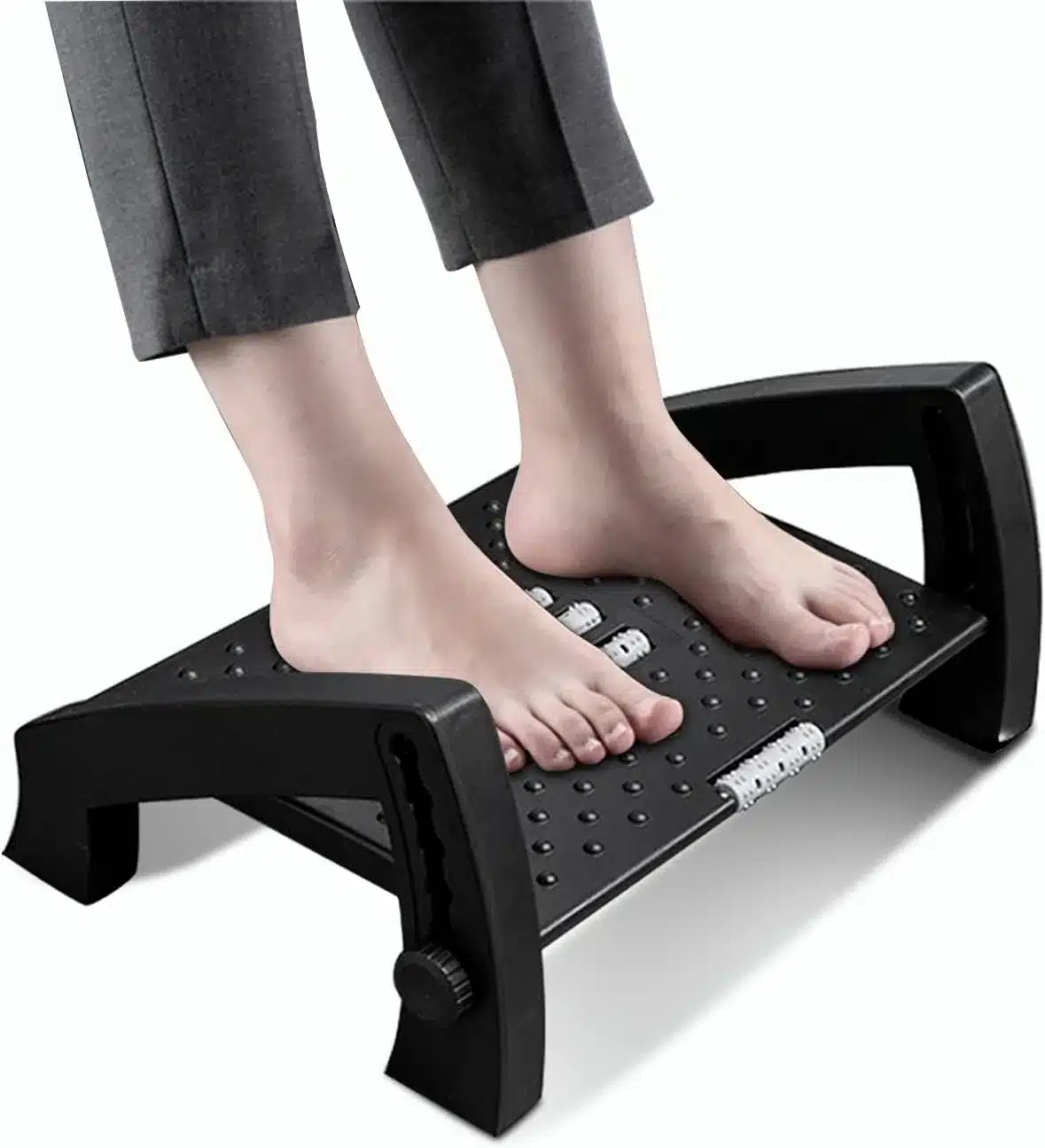 Zoom sur les caractéristiques d'un repose-pied ergonomique de haute qualité avec surface massante.