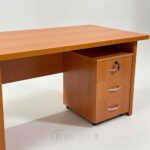 Bureau en bois stratifié professionnel – Design simple et robuste – Image 6
