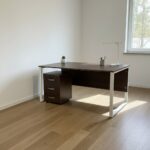 Bureau de Bureau Professionnel 160x80 cm avec Caisson à Tiroirs - Structure Métal Blanc & Plateau Bois – Image 4