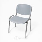 Chaise Visiteur ISO en PVC avec Structure Chromée – Coloris Gris Clair
