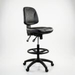Chaise d'Atelier Ergonomique Haute en Polyuréthane Noir avec Repose-Pieds | Big Office Maroc